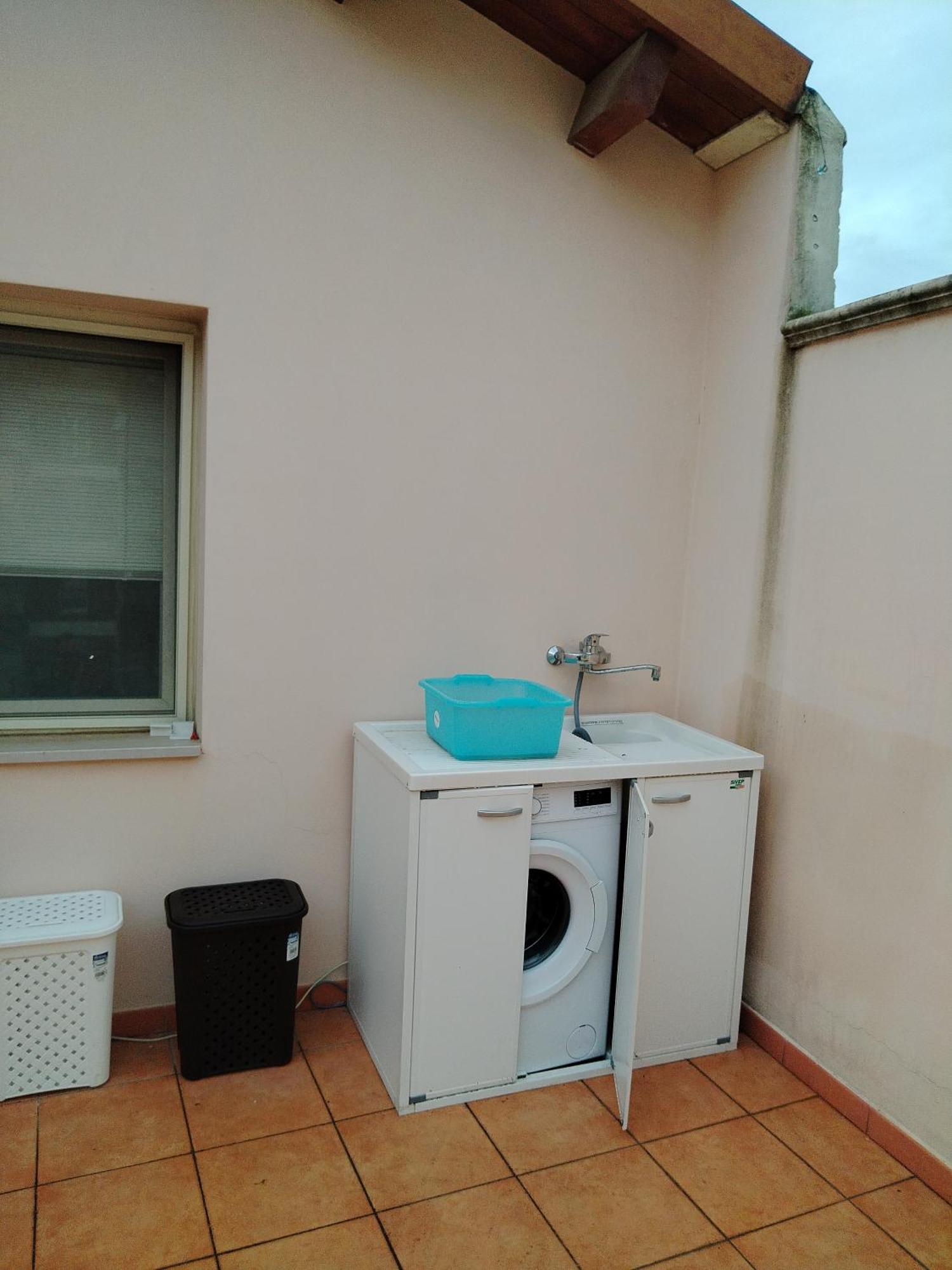 Mansarda Con Terrazzo Privato Διαμέρισμα Μπαρλέτα Εξωτερικό φωτογραφία