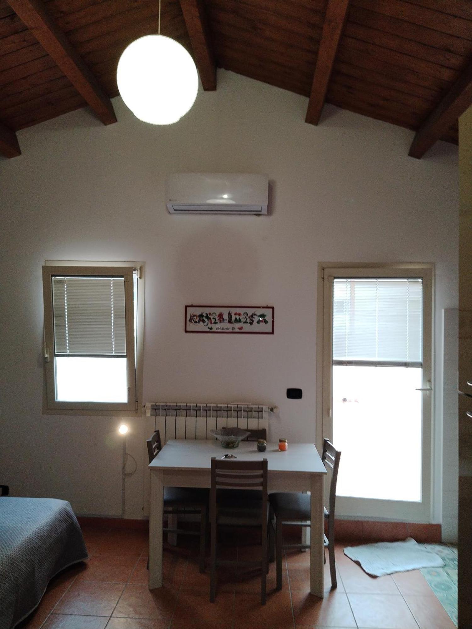 Mansarda Con Terrazzo Privato Διαμέρισμα Μπαρλέτα Εξωτερικό φωτογραφία